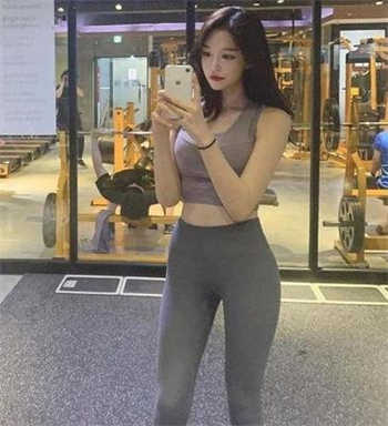 天上人间群里面人起名
