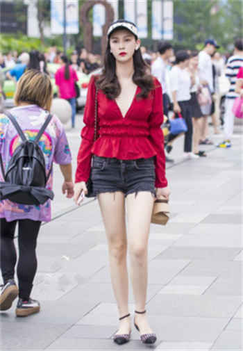 训服年轻的媳妇2
