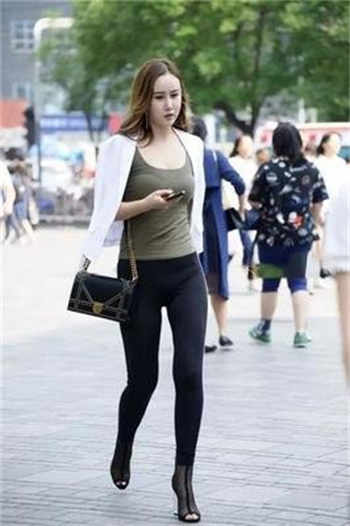 张芸熙本人照片