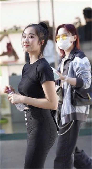 胶衣拘束改造人偶小说