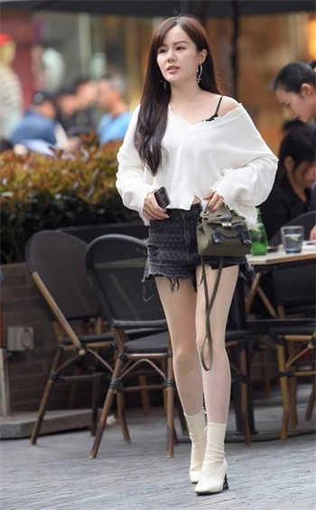 离婚那晚我们一直做