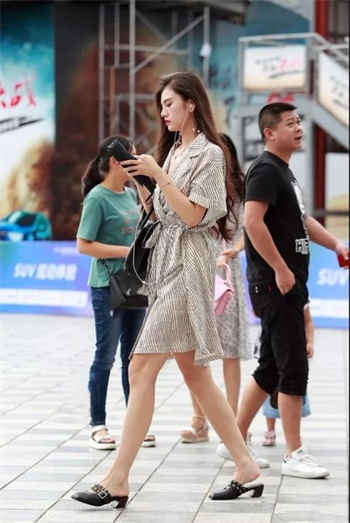 白峰美语405