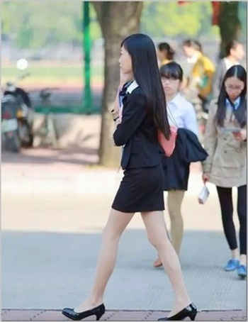 顾君艾萧秋艾秋