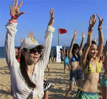 联系女人的电话号码
