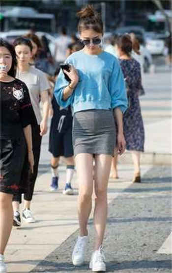 抖音微胖女神颖儿