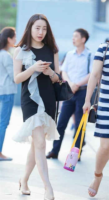 女贝找男主严厉点的