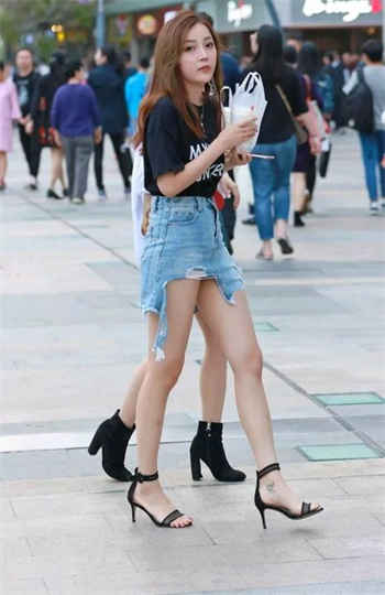 女主播水仙滴滴35分钟视频