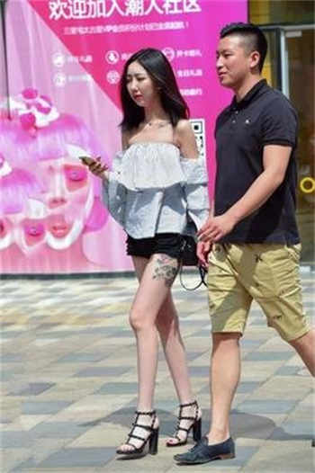 两个人激烈打扑克app