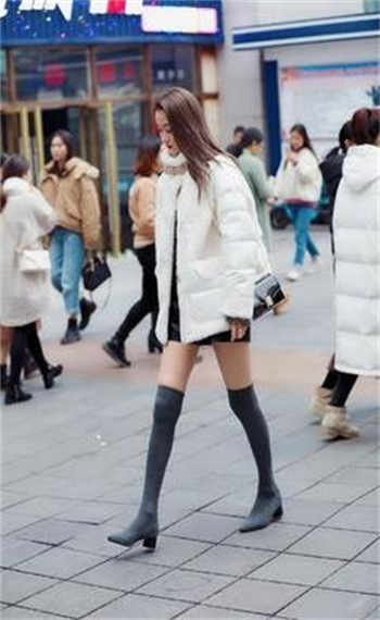 驻马太行侧