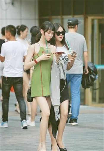跟人打招呼