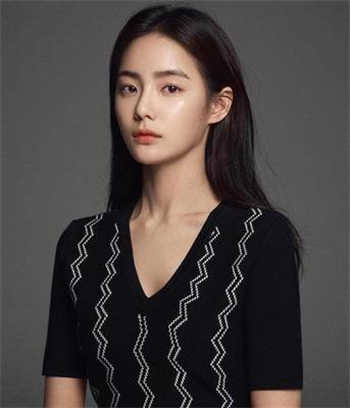 驯服姨小子2完整版中文版